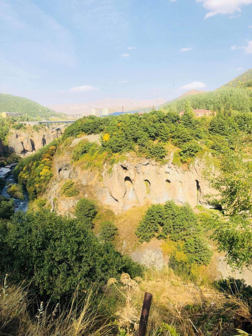 Rest House Jermuk Bagian luar foto